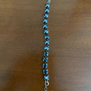 Swavorski stone bracelet.